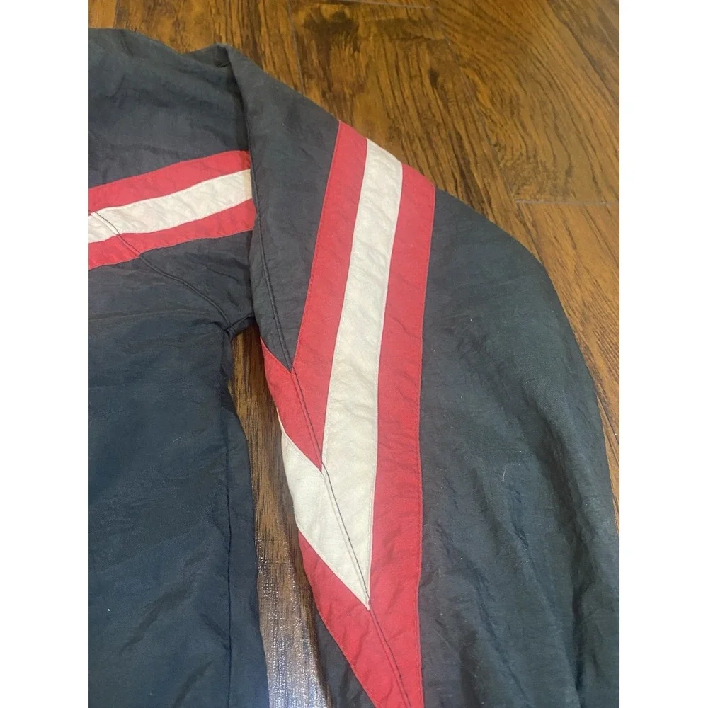 Vintage Chicago Bulls Kids Med Windbreaker Jacket Team Athletics Black Red NBA